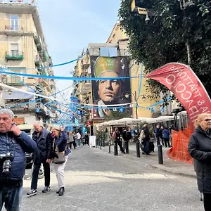 Lacasinadisofisa Naples